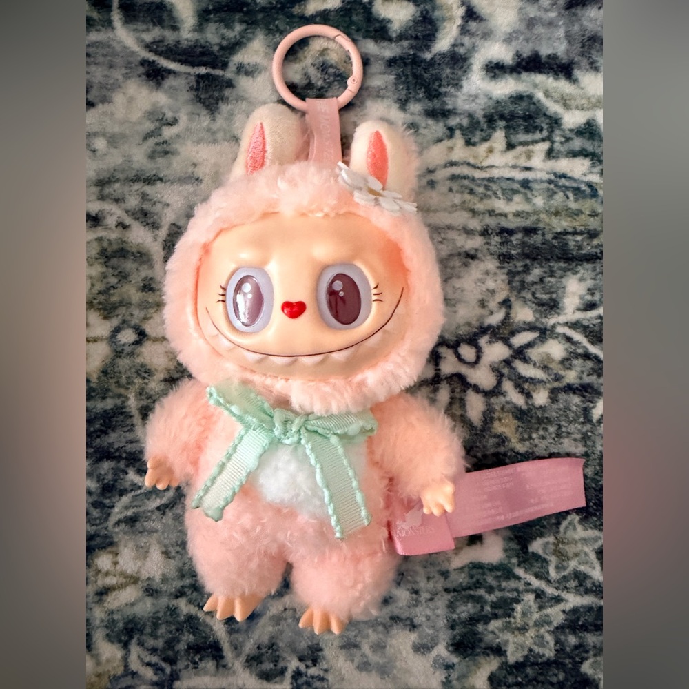 Momoko Lafufu Plush Keychain